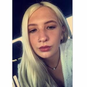 Meet your Posher, Lillian